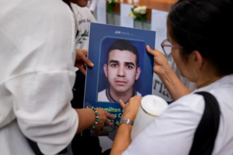 85 miembros de la fuerza pública reparan a víctimas de falsos positivos en Antioquia