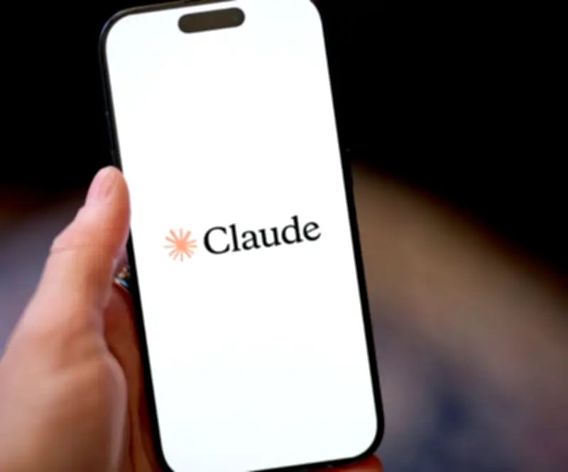 Acciones de ciberseguridad se desploman tras lanzamiento de herramienta de IA Claude