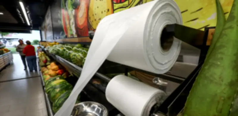 Acoplásticos alerta sobre plazos insuficientes para pagar impuesto a plásticos importados