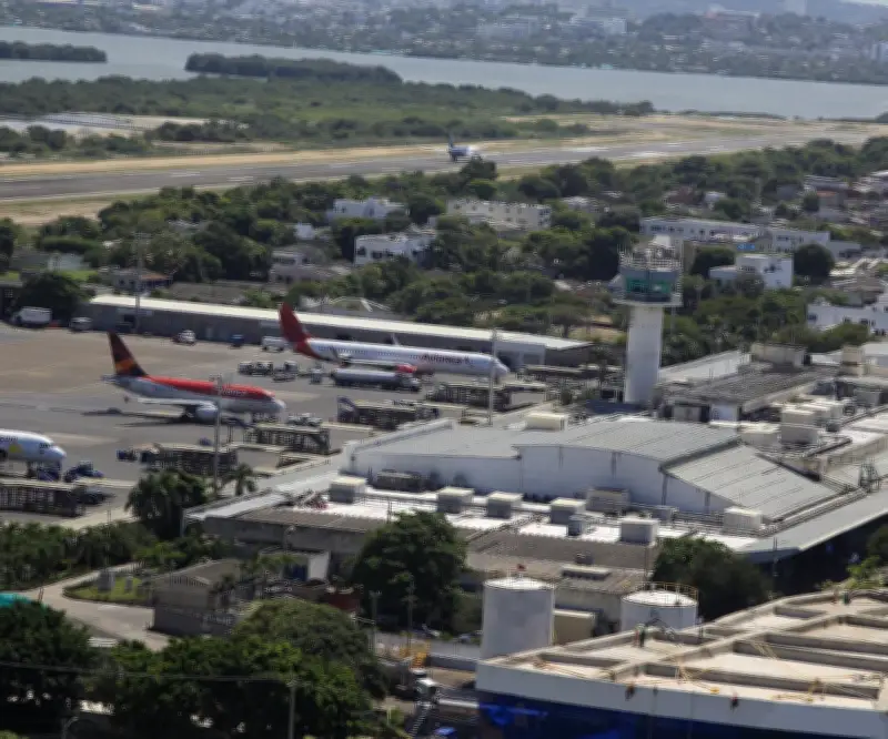 Aerolíneas colombianas retoman vuelos hacia Venezuela tras apertura del espacio aéreo
