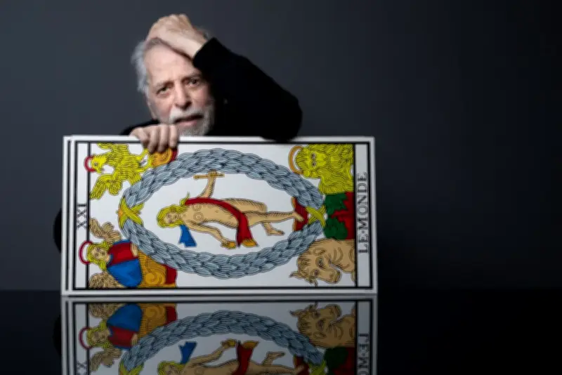 Alejandro Jodorowsky celebra 97 años con libro que recorre su trayectoria inclasificable