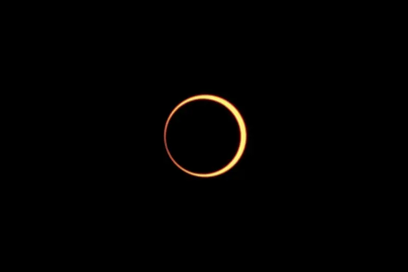 Alerta científica: Eclipse solar 'anillo de fuego' iluminará el cielo en febrero de 2026