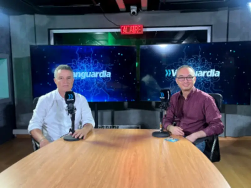 Aníbal Gaviria presenta sus propuestas presidenciales en Santander