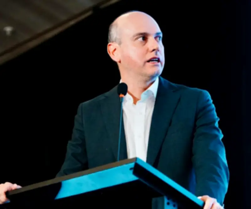 Anif proyecta déficit fiscal de 5,2% del PIB para 2026, pero advierte sobre deterioro estructural