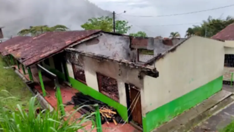 Antioquia aprueba 6.000 millones para reconstruir colegio en ruinas de San Francisco