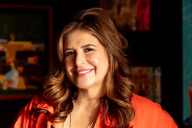 Artista bumanguesa brilla en París y regresa con exposición benéfica en Bucaramanga