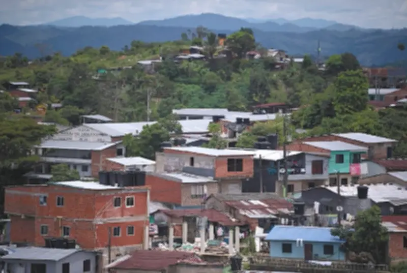 Ataque con dron en Segovia desplaza a 270 personas y deja tres muertos en Antioquia