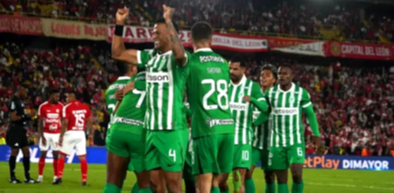 Atlético Nacional vence a Santa Fe en Bogotá con doblete de Morelos y polémica arbitral