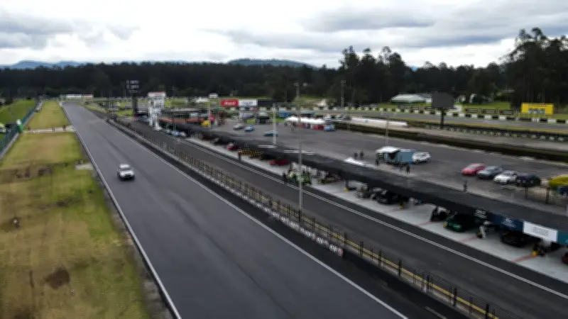 Autódromo de Tocancipá renueva su pista tras 44 años con inversión de 6.400 millones