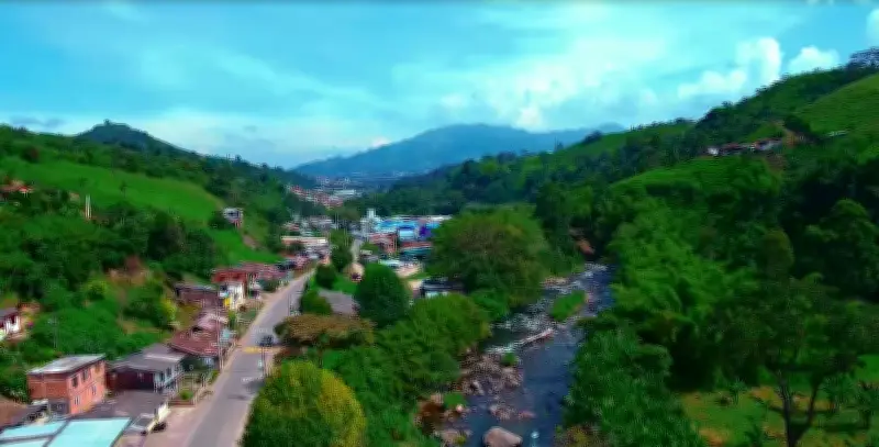 Autoridades en alerta máxima por riesgo en ladera norte del río Otún en Risaralda