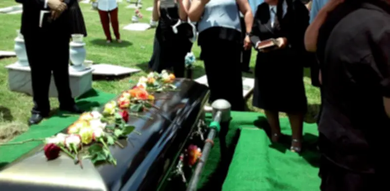 Auxilio funerario de Colpensiones en 2026: plazos, montos y requisitos clave para reclamarlo