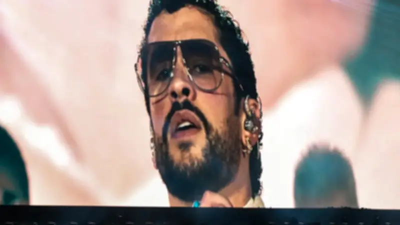 Bad Bunny en el Super Bowl: Horarios del show de entretiempo para Colombia