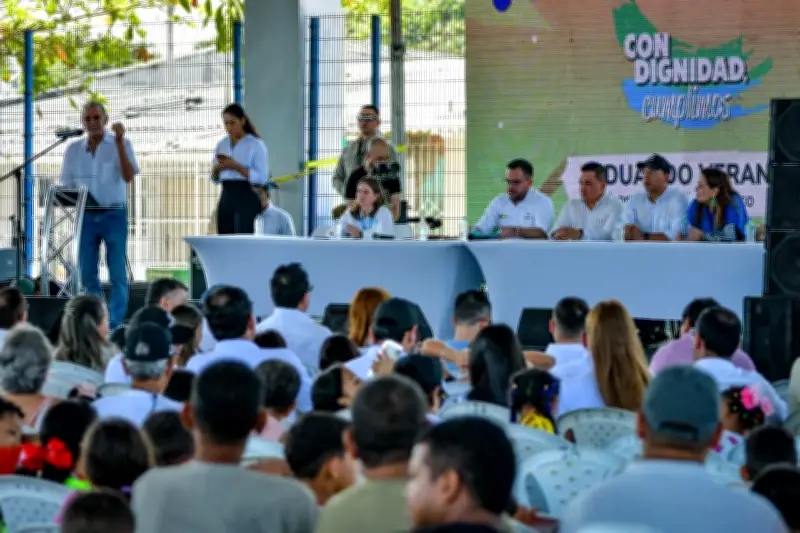 Barranquilla estrena canchas solares en barrios vulnerables con inversión de $4.900 millones