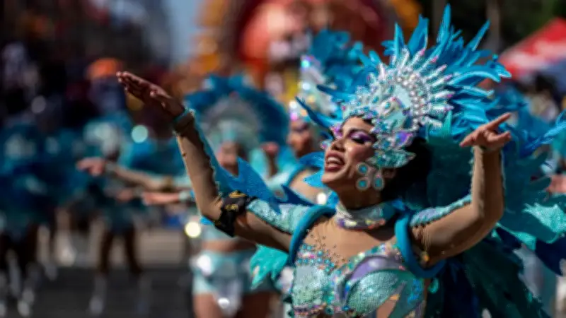 Barranquilla modifica horarios para Batalla de Flores y Gran Parada de Tradición 2026