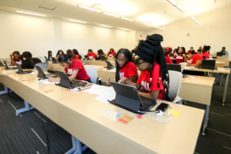 Becas Fulbright: Colombianos podrán estudiar gratis en universidades de Estados Unidos