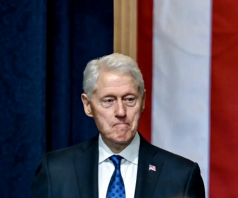 Bill Clinton niega conocer crímenes de Epstein ante comité de la Cámara de EE.UU.