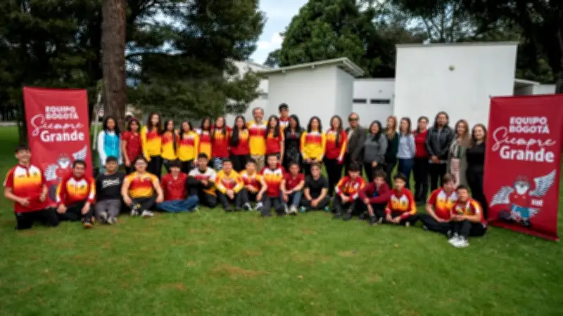 Bogotá lanza programa para que deportistas no abandonen el colegio por el podio