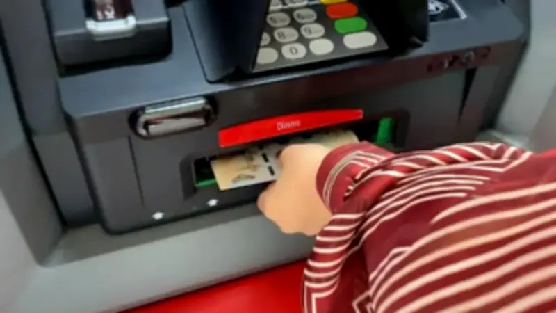 Bogotá: Policía ofrece escolta gratuita para retiros bancarios y evita asaltos