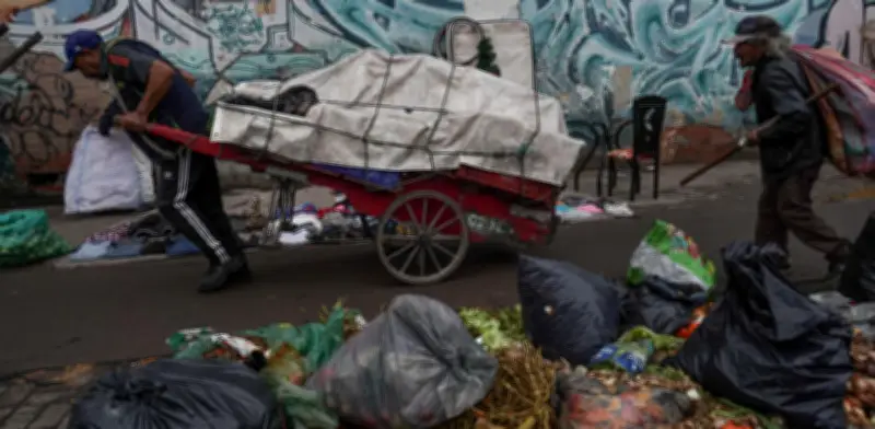 Bogotá renueva sistema de aseo con multas de hasta 935 mil pesos y nuevos camiones