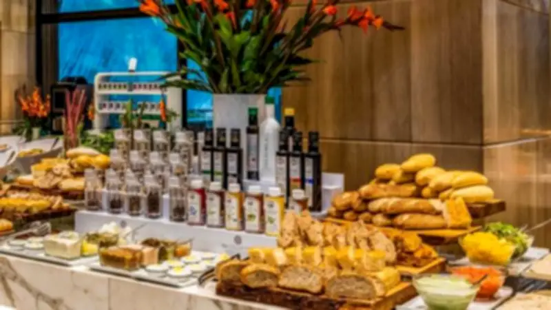 Brunch Dominical en Bogotá: Un Ritual Gastronómico en la Terraza del NH Collection