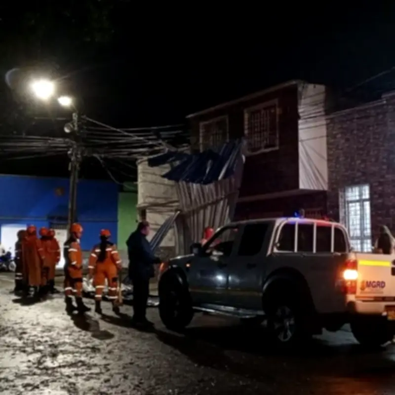 Bucaramanga entrega mercados a 210 familias damnificadas por fuertes lluvias