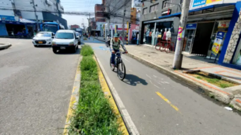 Bucaramanga reemplazará separadores de ciclorrutas por elementos plásticos reflectantes