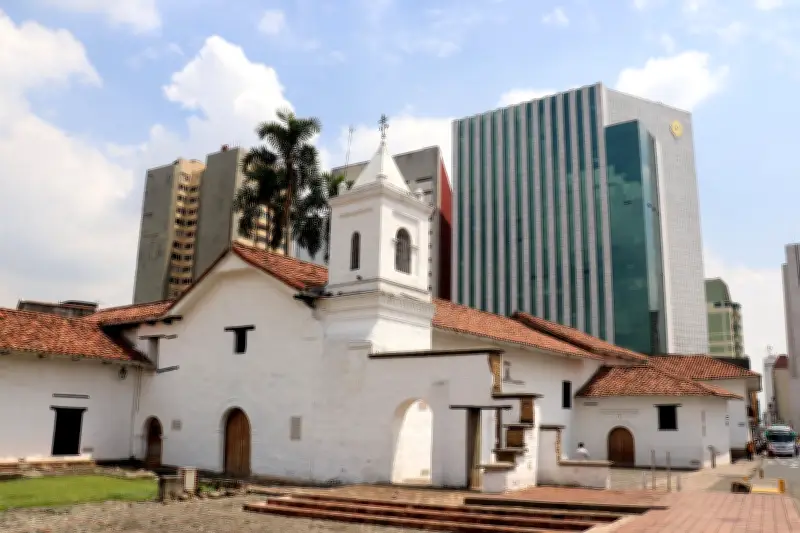 Cali destaca entre los 10 destinos turísticos más buscados en Colombia para 2026