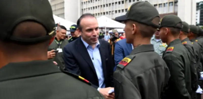 Cali exige estabilidad policial ante ola de violencia y elecciones críticas