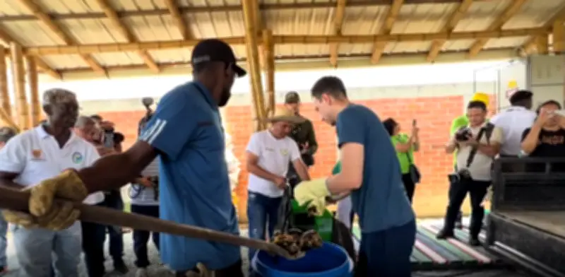 Cali inaugura primera planta comunitaria de residuos orgánicos con apoyo suizo