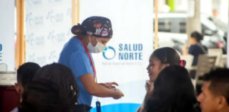 Cali ofrece vacunación gratuita contra fiebre amarilla en 80 IPS para viajes seguros