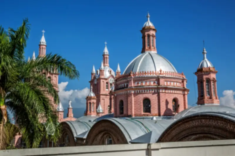 Cali y Buga fortalecen turismo religioso con ruta conjunta para Semana Santa