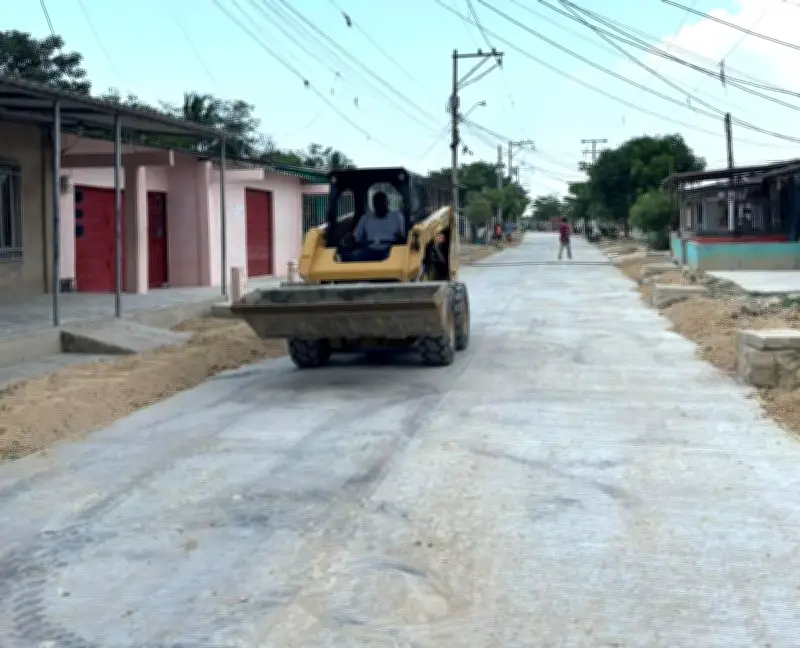 Calle Colombia en Olaya Herrera supera el 96% de avance y deja atrás décadas de inundaciones