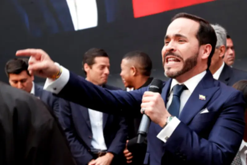 Campaña de Abelardo De La Espriella denuncia amenaza terrorista del ELN contra candidato y sedes