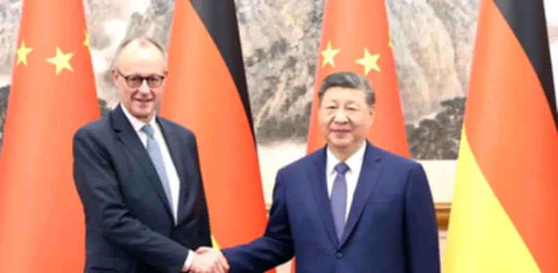 Canciller alemán Friedrich Merz se reúne con Xi Jinping en Pekín para fortalecer lazos bilaterales