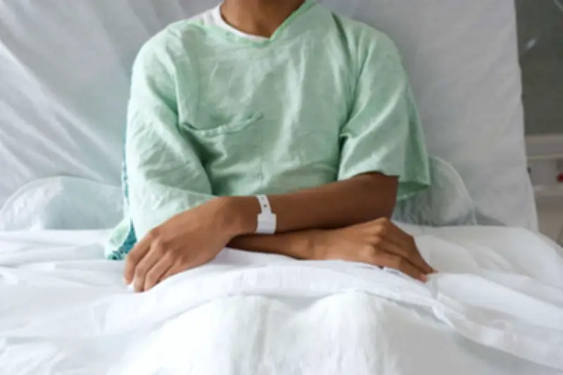 Candidato presidencial alerta sobre crisis en atención de enfermedades huérfanas en Colombia