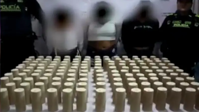 Capturan a tres mujeres con 68 kilos de explosivos en terminal de Cali