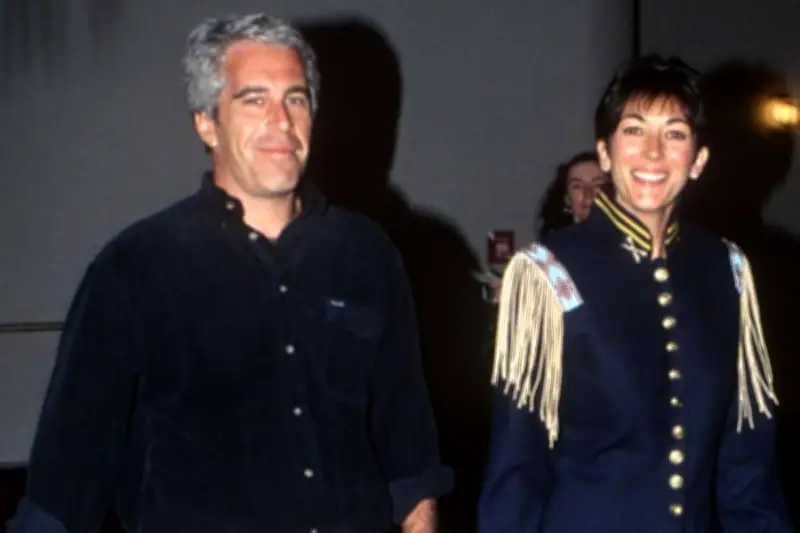 Casa Blanca descarta indulto a Ghislaine Maxwell, cómplice de Jeffrey Epstein