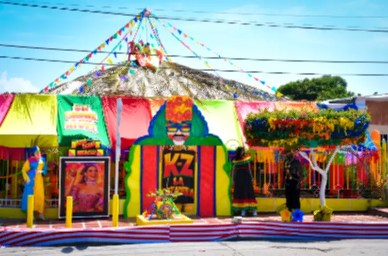 Casa de Rosa Llanos gana concurso de Fachadas de Carnaval en Barranquilla con creatividad reciclada