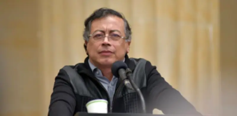 Caso Kevin Acosta: experto advierte que Petro enfrenta acciones legales por revelar datos médicos