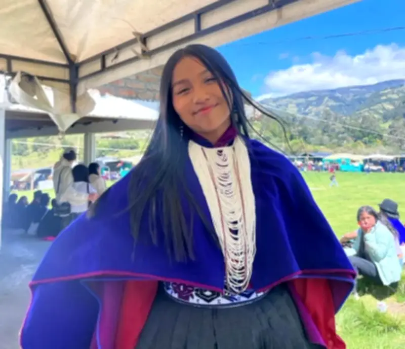 Chabelita de Oro deslumbra en 'A otro nivel' con su voz y herencia misak