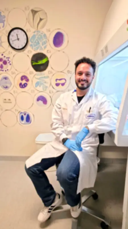 Científico colombiano desarrolla proteínas anticancerígenas en Países Bajos