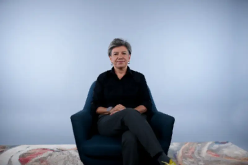 Claudia López destaca con propuestas concretas frente a la medianía en la carrera presidencial