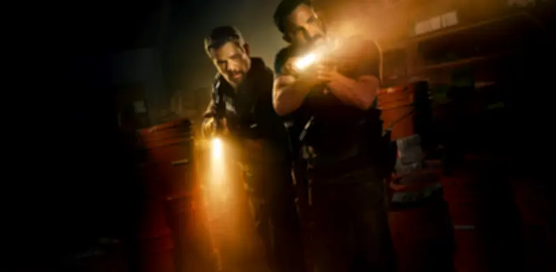 Cómo Netflix transformó el cine de acción con escenas explosivas desde el minuto 5