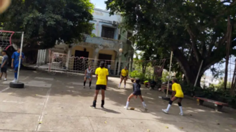 Colegio de Cartagena lanza programa deportivo sabatino para estudiantes