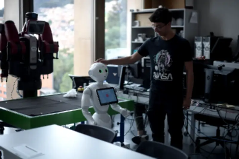 Colfuturo abre convocatoria anual para crédito beca de posgrados en el exterior