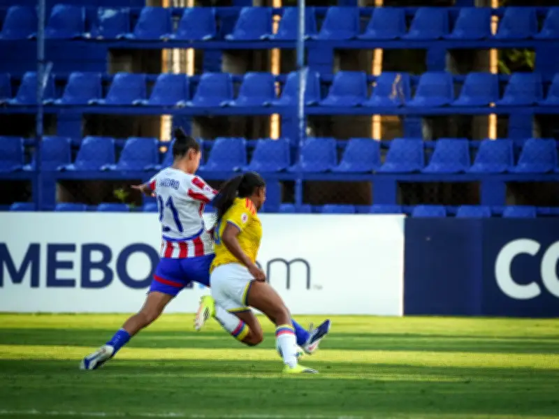 Colombia empata con Paraguay y lidera grupo en Sudamericano Femenino Sub-20