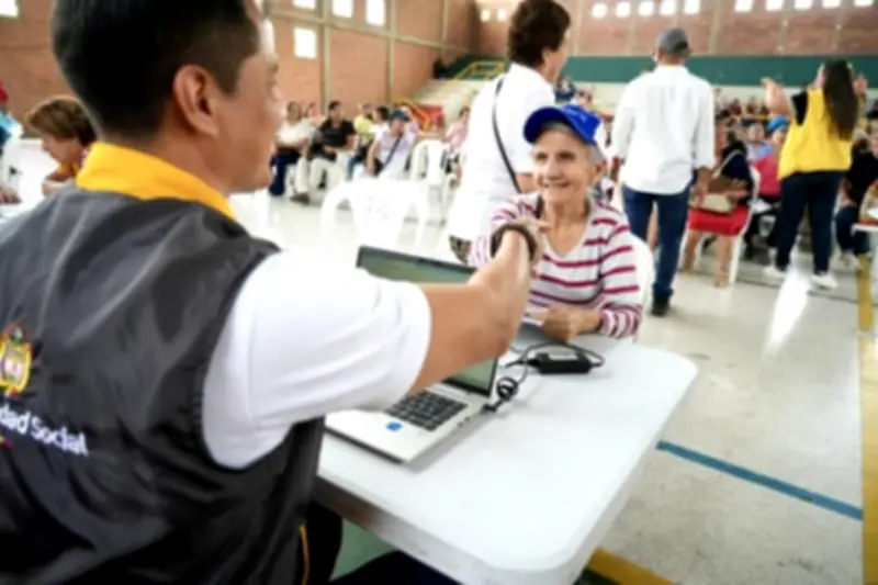 Colombia Mayor abre inscripciones en Cali: adultos mayores pueden recibir $230.000 mensuales