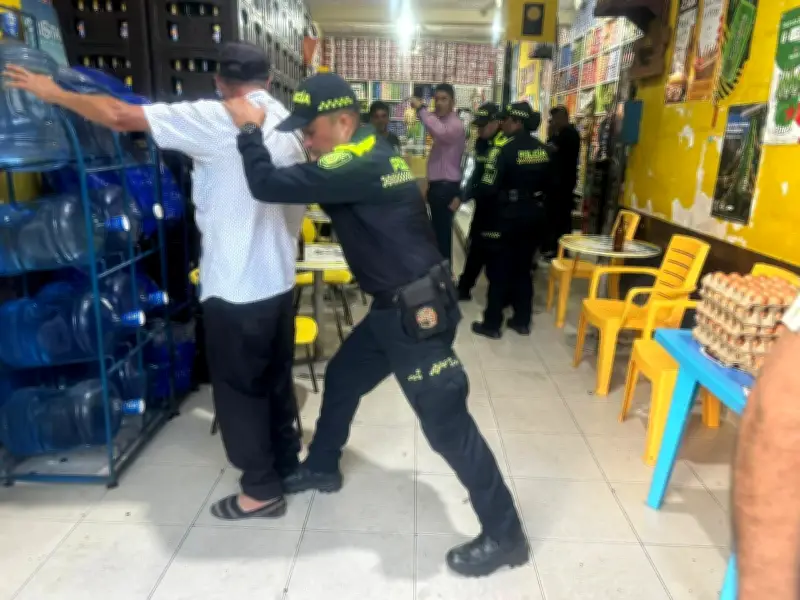 Comerciantes de San Gil alertan sobre riesgo de cierre por controles policiales a consumo de alcohol