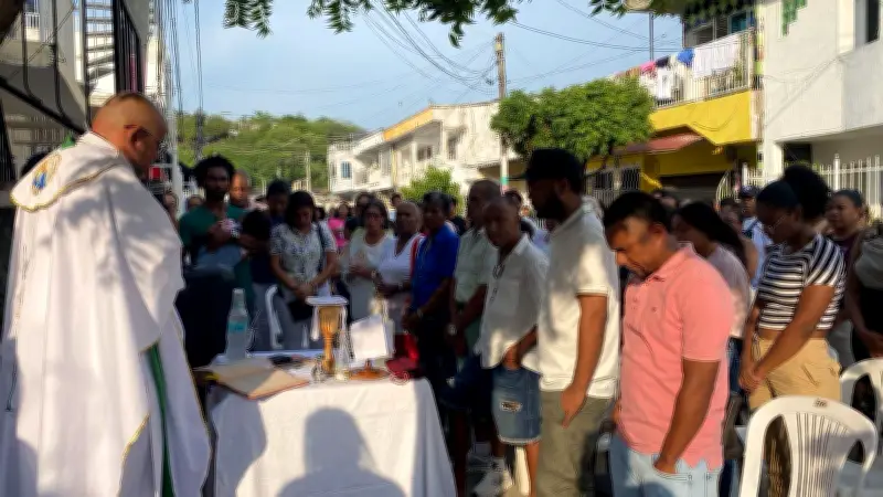 Comunidad de Torices celebra misa de acción de gracias por liberación de DJ Dever en Cartagena