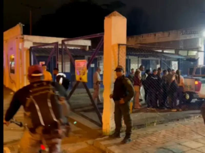 Condenado por homicidio se fuga de cárcel Villahermosa en Cali escondido en caneca de basura